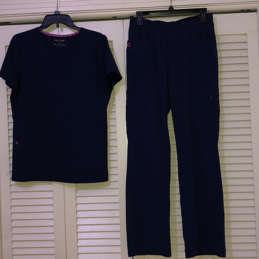 💗HEARTSOUL💗 Navy Scrubs